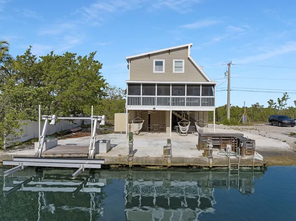 813 Hawksbill Ln, Sugarloaf Key, FL 33042