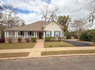 214 W Sharon St, Quincy, FL 32351