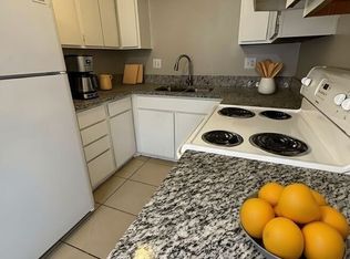 303 University Dr APT 4, Colorado Springs, CO 80910