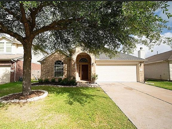 2nd image of 13127 Candlewood Glen Ln