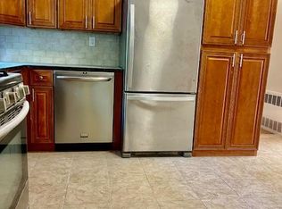 198-40 30th Ave #2024, Flushing, NY 11358