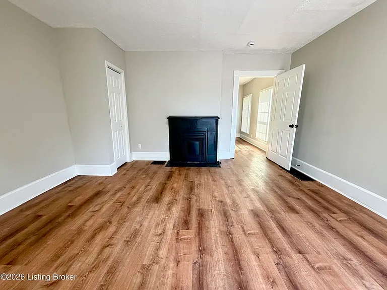 2631 W Madison St #1 — Photo 2