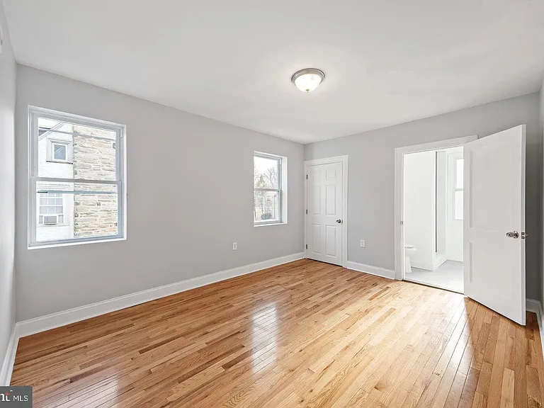 541 E Church Rd — Photo 21