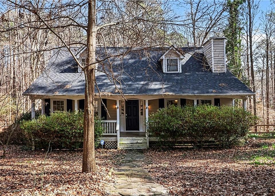 1st image of 209 Nacoochee Dr