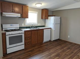 150 Memorial Dr, Potterville, MI 48876