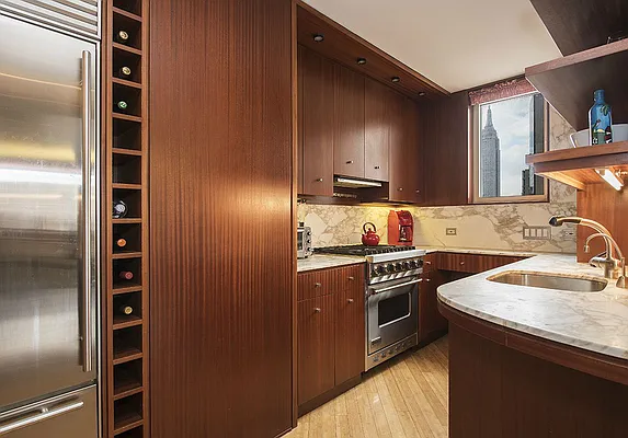 Sold by Thrasher Real Estate | media 3