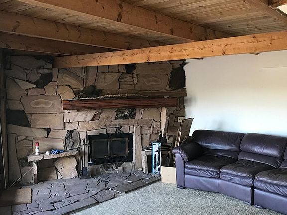 living room...