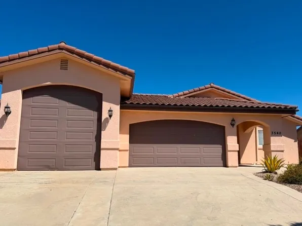 3540 Lakeside Village Dr, Paso Robles, CA 93446