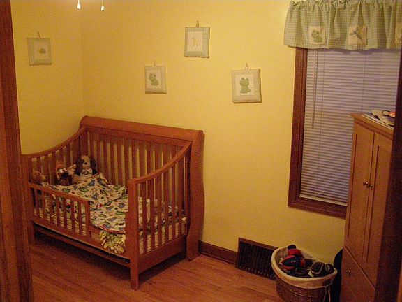 2nd Bedroom