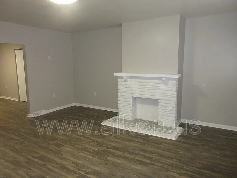 Building Photo - 2128 Eccles