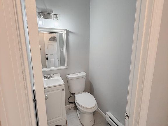 3rd image of 611 Tara Dr