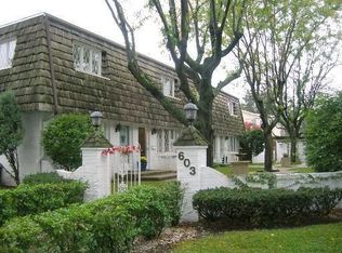 603 N Raynor Ave APT 2, Joliet, IL 60435