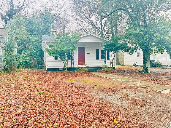 2nd image of 2554 Hemphill St