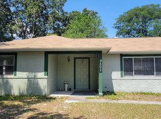 8502 Caladesi Island Dr, Temple Terrace, FL 33637