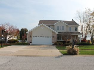 1600 Jennifer Dr, Bourbonnais, IL 60914
