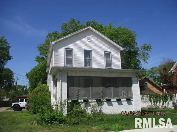 507 S 7th St, Pekin, IL 61554