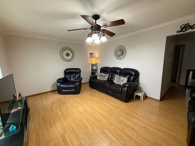 4011 Danbury Dr — Photo 5