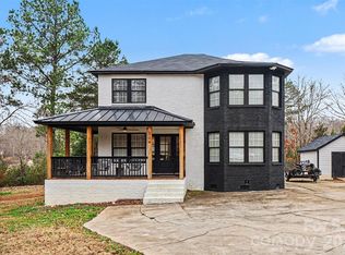 504 Six Mile Creek Rd, Lancaster, SC 29720