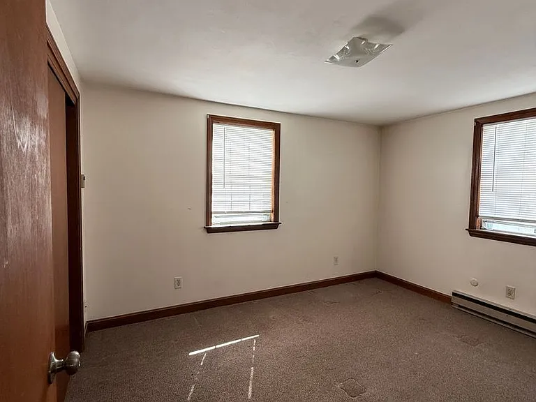 37 Groton School Rd — Photo 5