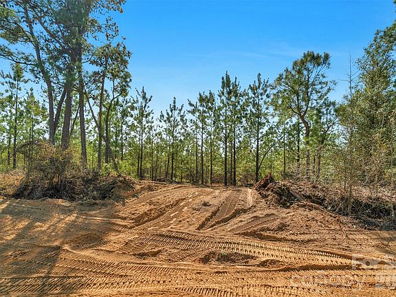 4th image of 931 Charlie Johnson Rd #6
