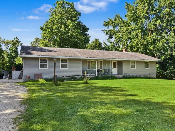 11927 Western AVENUE, Cedarburg, WI 53012