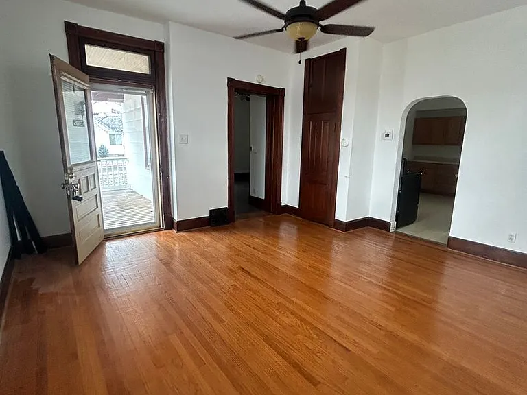 1305 N Church St — Photo 8