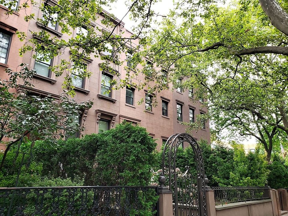 1st image of 113 1st Pl APT 4