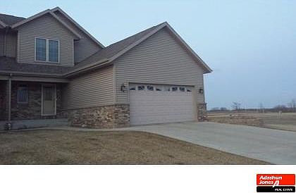 1st image of 310 Autumn Ln