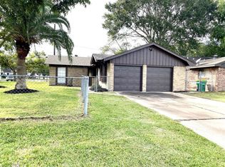 1603 N 7th St, Baytown, TX 77520