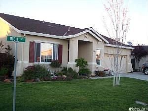 2nd image of 713 Rich Ct