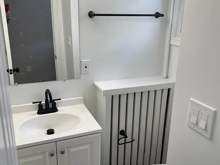 Unit Photo