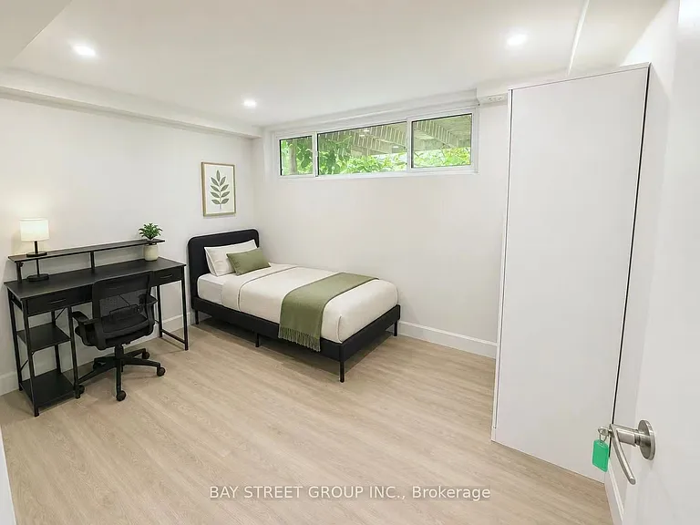 69 Blythwood Rd N #2 — Photo 6