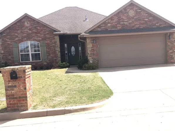 404 E Kinder Wells Blvd, Perkins, OK 74059