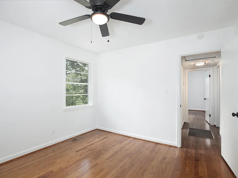 724 Rose Dr — Photo 21