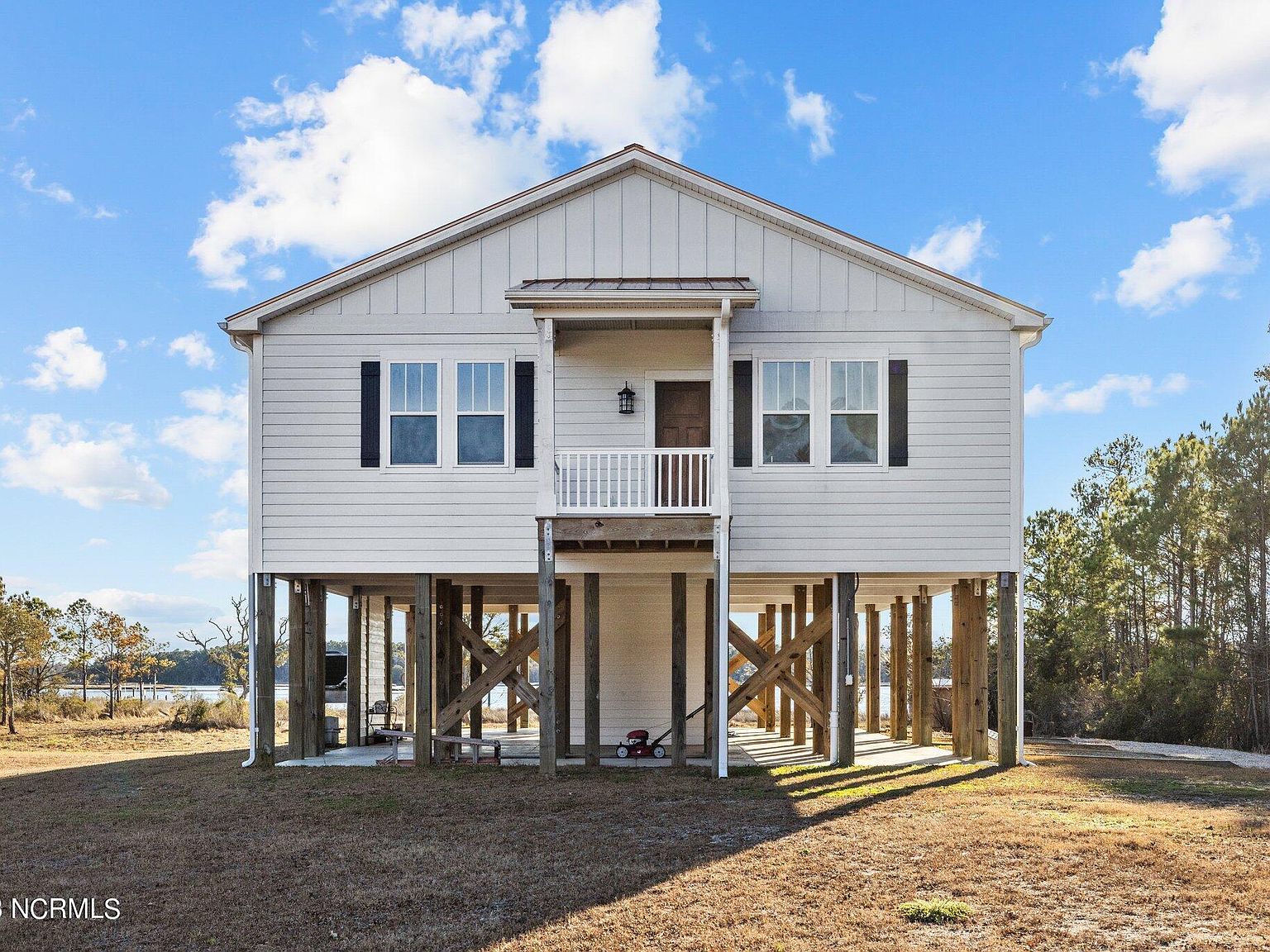 144 Ray Lane, Swansboro, Nc 28584 