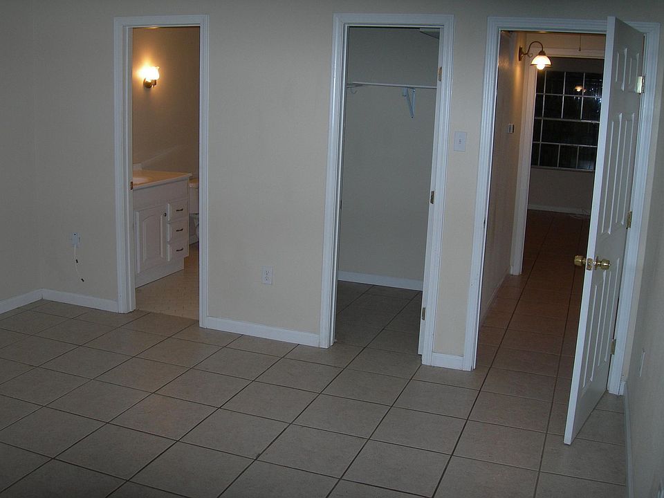 1st image of 10831 Roger Dr APT D