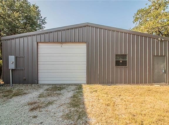 5th image of 3806 Arroyo Dr
