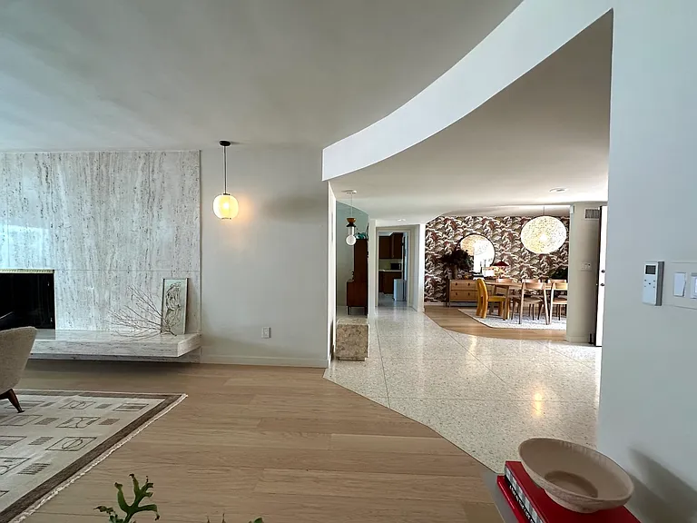 6414 Senford Ave — Photo 5