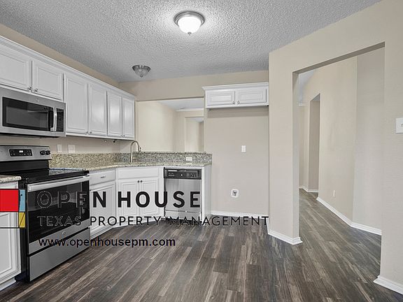 3rd image of 5905 Fawn Meadow Trl