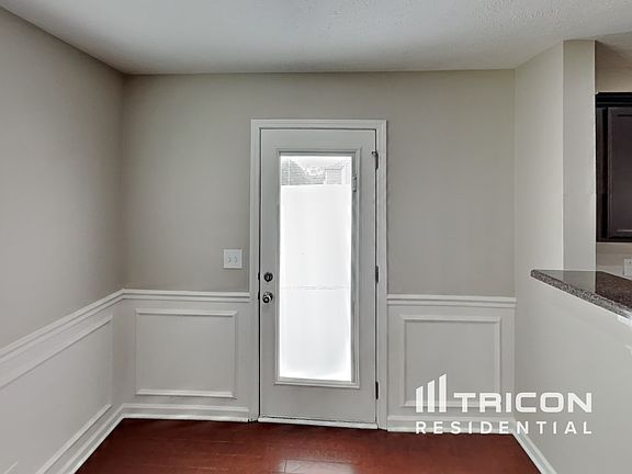 4th image of 2511 Salem Glen Xing