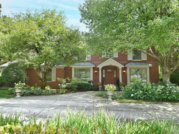 272 N Cranbrook Rd, Bloomfield Hills, MI 48301