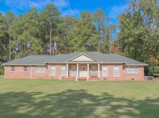 1805 Pine Forest Cir, Dublin, GA 31021