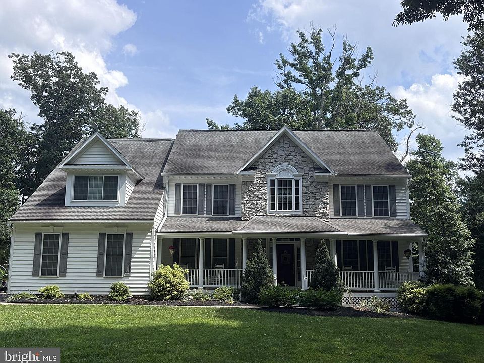 1st image of 15058 Frederick Rd