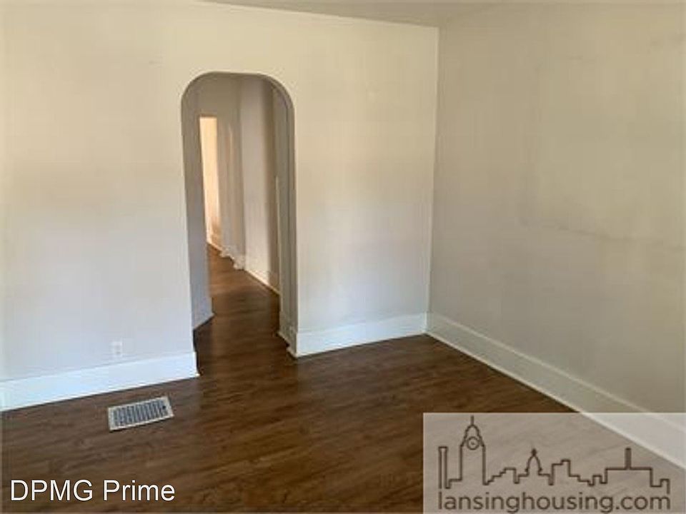 1st image of 320 E Hillsdale St #1