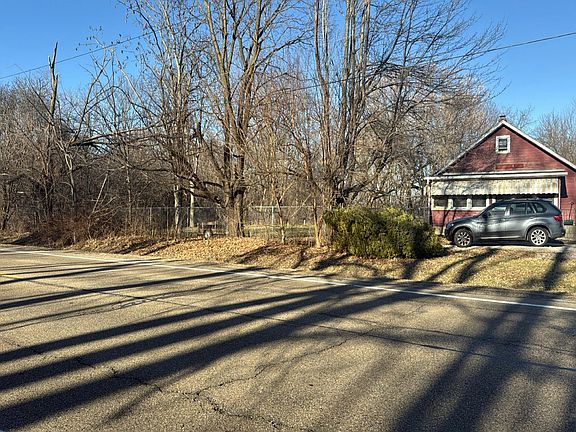 5th image of 6464 Highway 11 Rd