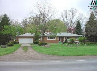 33950 N Ecorse Rd, Romulus, MI 48174