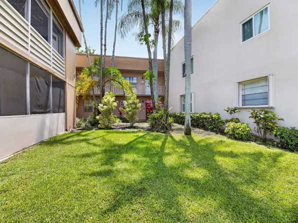 14 Flanders #A, Delray Beach, FL 33484