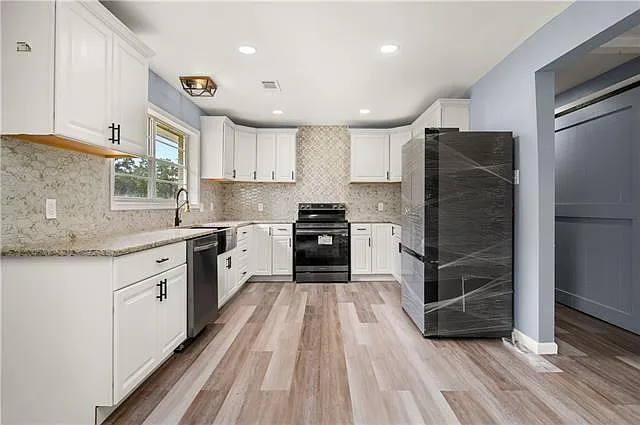 3 bed, 2.0 bath, 1740 sqft, $1,500 — Photo 3