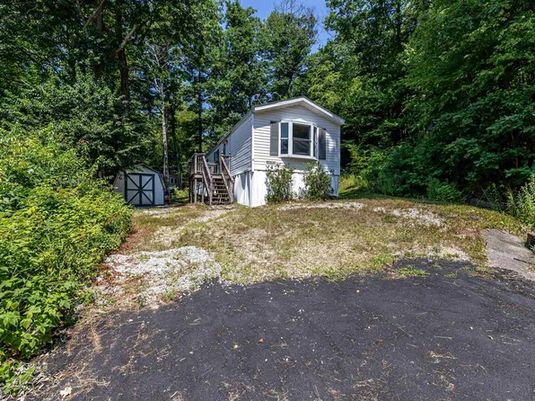 6 Jackson Avenue, Allenstown, NH 03275