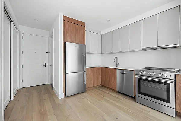 Rented by Compass | media 10